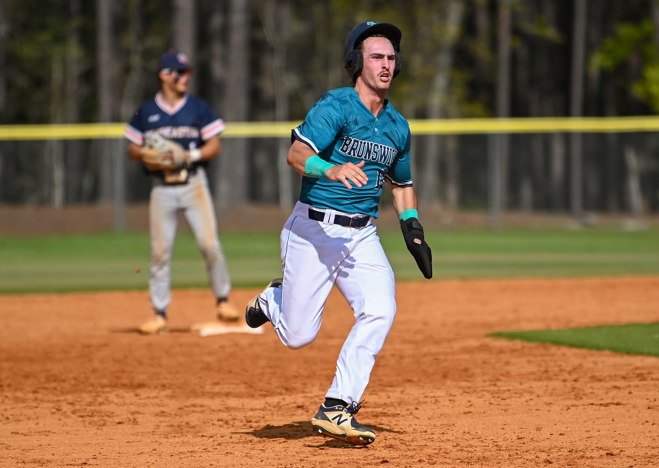 Fins rally late in 9-8 Win vs. Southeastern CC on Tuesday
